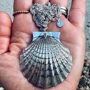 Incredibly RARE Tiffany & Co Shell Pendant Necklace, 24 inch